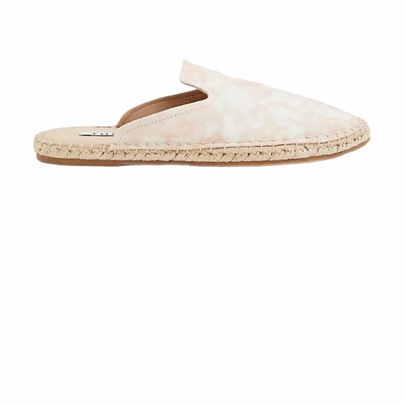 LAST PAIR - NEW torrid espadrille/mule shoes extra wide - Picture 4 of 8